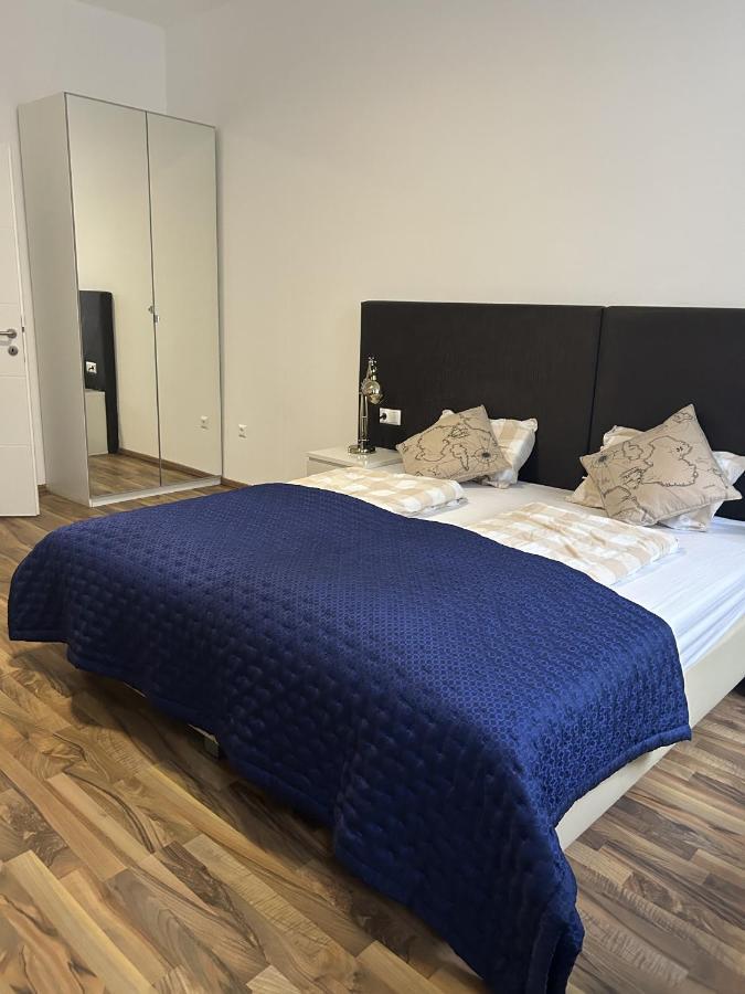 Cozy City Center Apartments Wien Exteriör bild